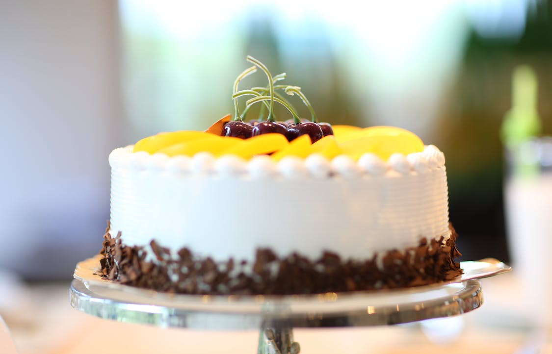 Özel Gün Pastası: Unutulmaz Anılarınızı Tatlandırın